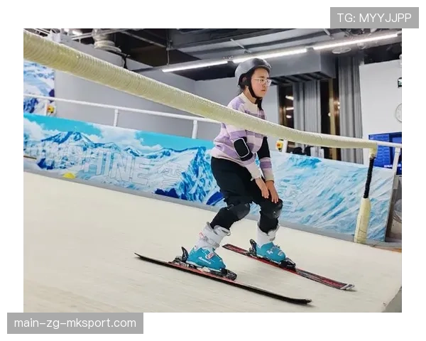 顶级滑雪者的重心：他是如何通过侧刃切雪改变滑行路径的
